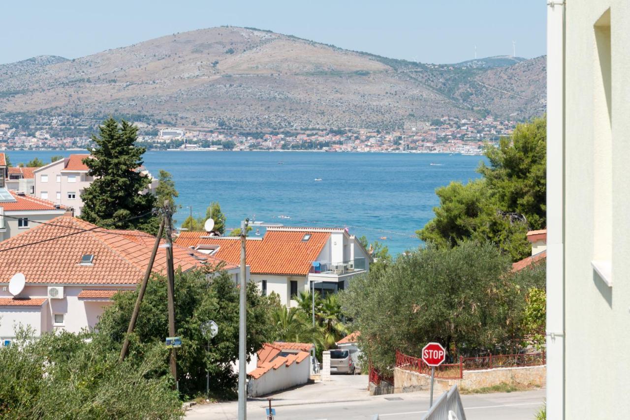 Apartment Marina Trogir Bagian luar foto