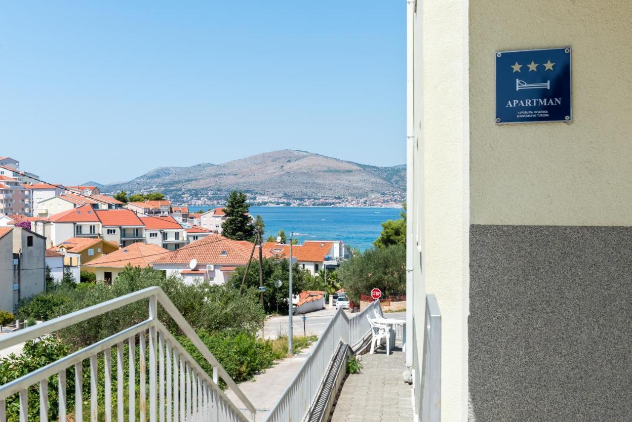 Apartment Marina Trogir Bagian luar foto