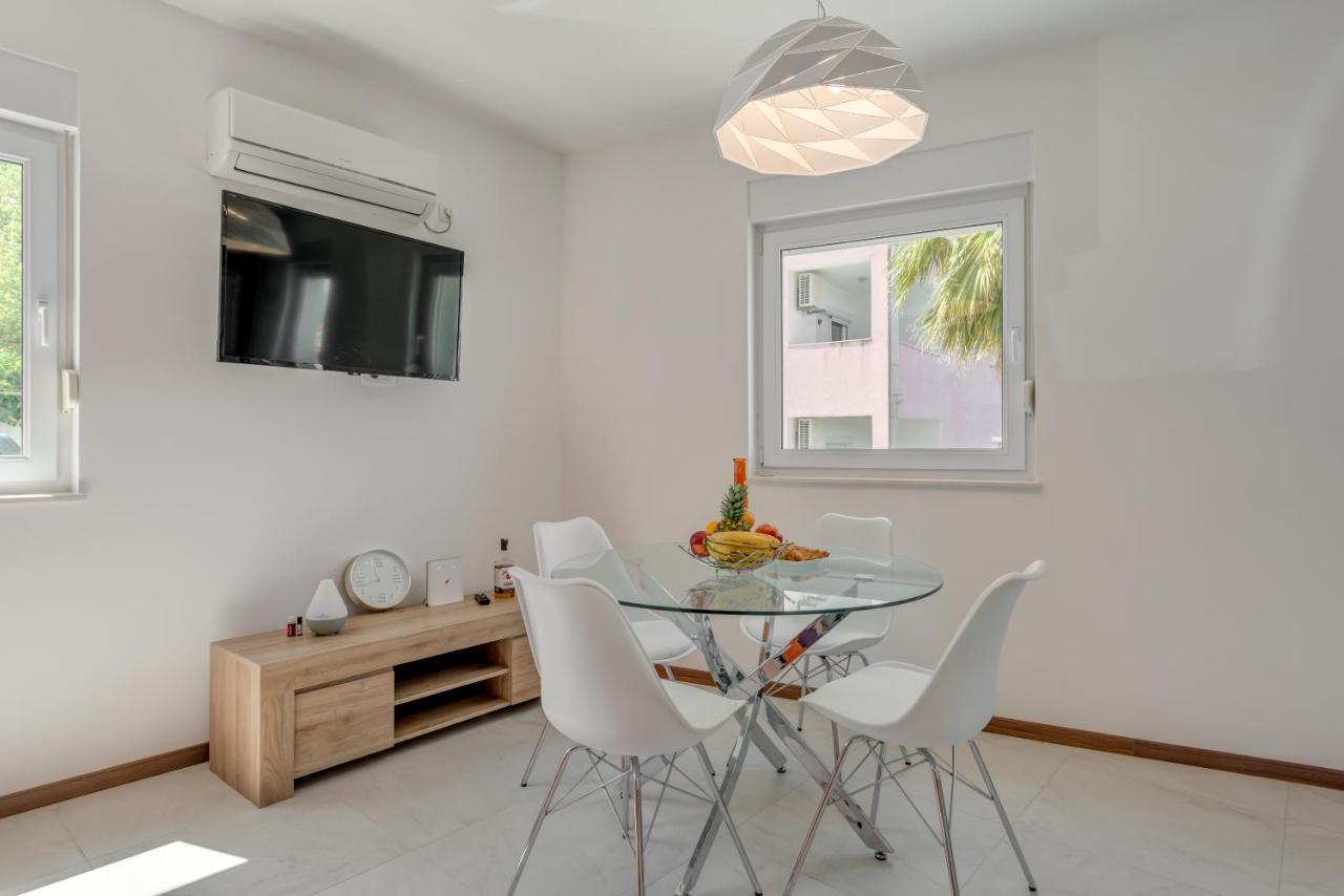 Apartment Marina Trogir Bagian luar foto